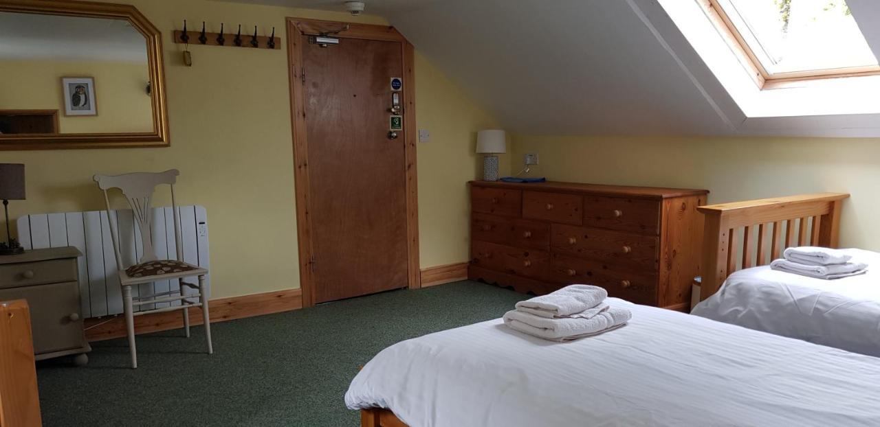 Cottages At Glencoe Independent Hostel ภายนอก รูปภาพ